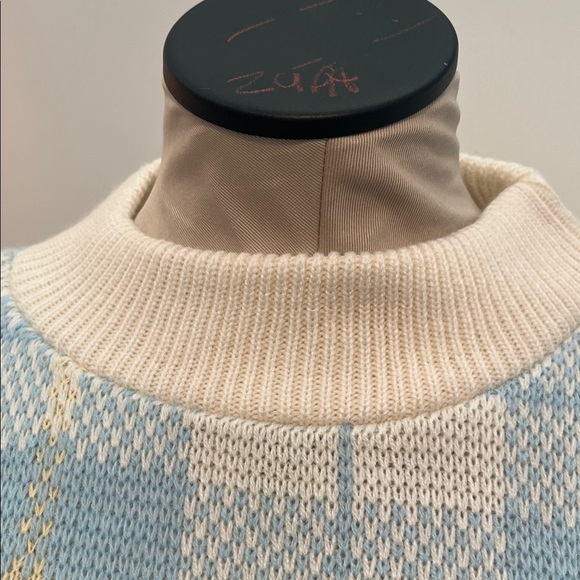 Vintage NOS Blue and White Plaid Sweater - Picture 4 of 8